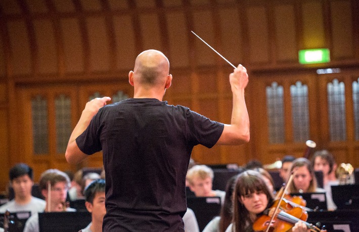 Conductor Dietrich Paredes